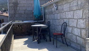 Bel appartement au coeur du village de Sartene - Foto 5