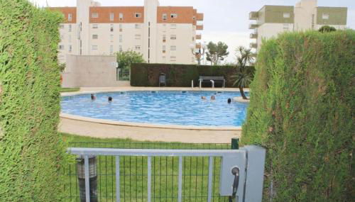 Charming Miami Platja Apartment with Garden View - Photo 5