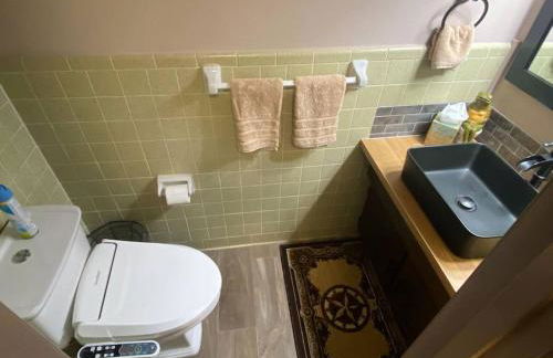 StockYards! Walk 3 Blocks-Ranch House sleeps 8 - Foto 10