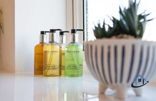 Franklin House 2 bed, king bed, parkingx2, workspace, wi-fi, corporates - Foto 13