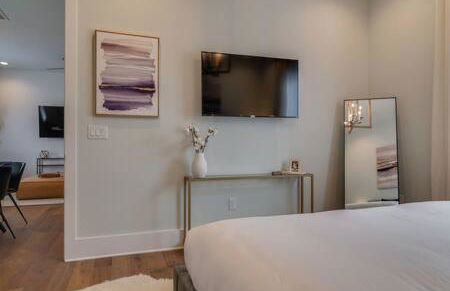 Near Downtown Gem - Rooftop, Garage & Walk To It All! - Foto 34