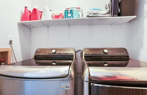 Lovely Victorian Beauty in Heart of Downtown - Foto 50