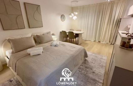 City Loft Löwenbrücke, FREE PARKING, Elektro-Ladestation, BALKON - Foto 2