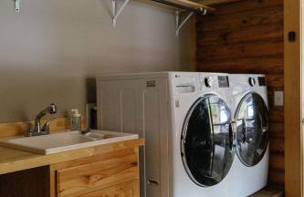 Arch Fun Cabin - Modern Cabin with Hot Tub, Games & Views - Foto 52