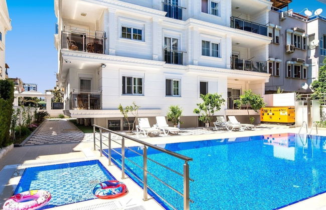 Roma Residence - Emir Gursu Houses B - Foto 1