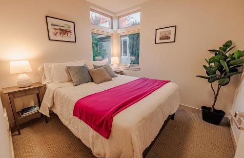 Rooftop access and Views Lake Union Lookout - Photo 28