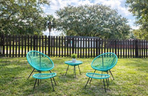 Family Country Retreat w Pool, Games & Fire Pit - Photo 20