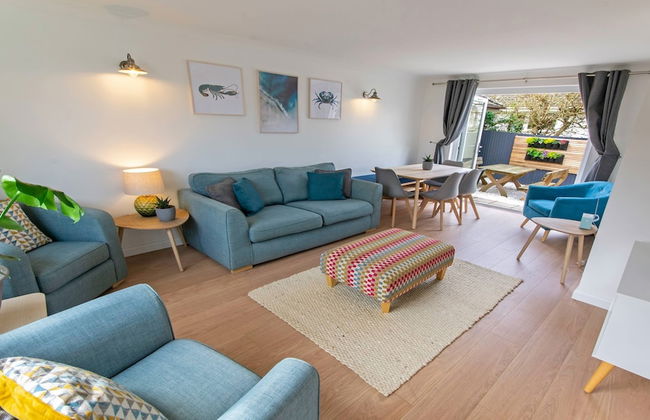 Oceanside Sleeps 6 Walk to Beach & Stylish - Foto 3