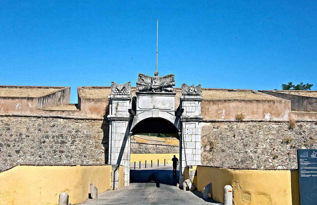 Tour delle mura di Badajoz ed Elvas - Foto 1