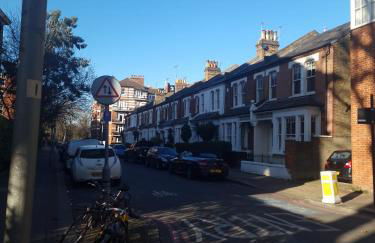 Lovely newly refurbished apartment in Battersea - Foto 20