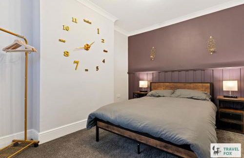 Liz's 4 Bed House: Close to the Motor Point Arena - Foto 32