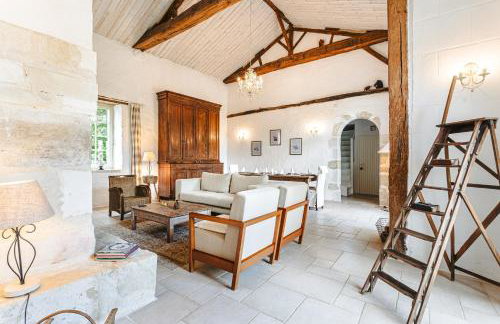 Logis La Tour - Gîte Orangerie - Foto 8