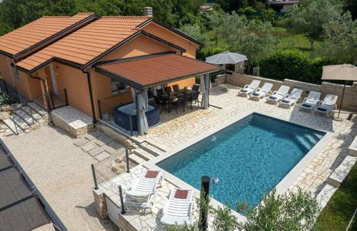 Holiday Home Villa Pendolina mit privatem Pool und Jacuzzi by Interhome - Foto 67
