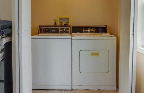 Lake of the Ozarks Vacation Rental with Boat Dock! - Foto 23