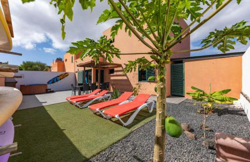 Sunrise Surf House, Big Garden, Hot Tub, Parking, super-fast free Wi-Fi - Foto 3
