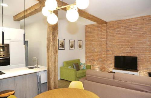 MAGNIFICO PISO FRENTE AL CASCO VIEJO DE BILBAO - Foto 1