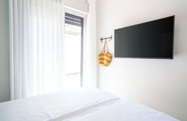 Tranquil Stay Near Beach by Sea N' Rent - Foto 11