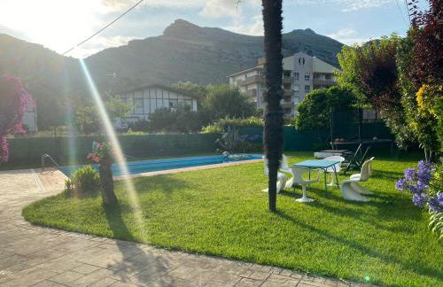 Casa la Choza, con piscina en la playa de Oriñón - Foto 3