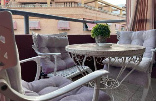 Piso Grande Amplio para grandes grupos 4 Dormitorios 2 baños,Asc 4AC y WIFI - Photo 64