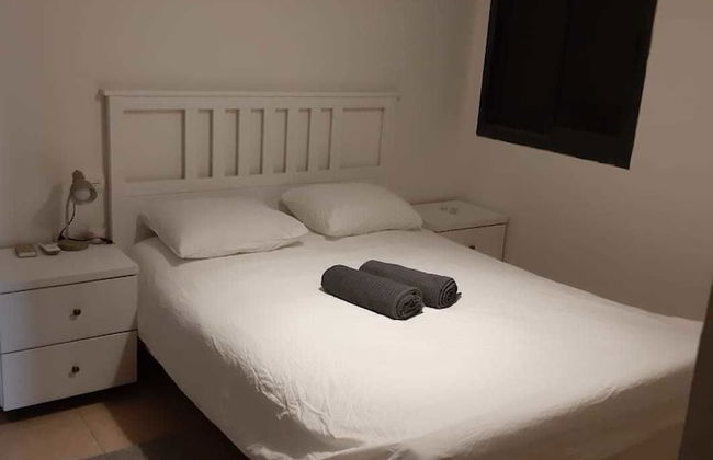 Roomy Apt. w Seaview Fireplace & Netflix - Foto 3