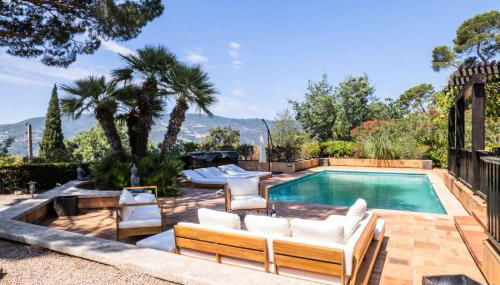 Résidence Villa 5 Chambres, Sauna, Piscine Et Vue Mer. - VILLA 5 chambres, sauna, piscine et vue mer. MAE-2513 - Foto 2