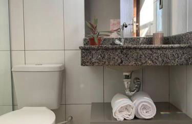 Kitnet 102, confortável, central, com ar, tv smart - Foto 10