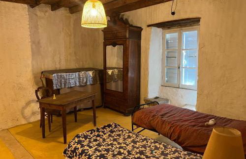 Logement atypique tout en pierre - Foto 12