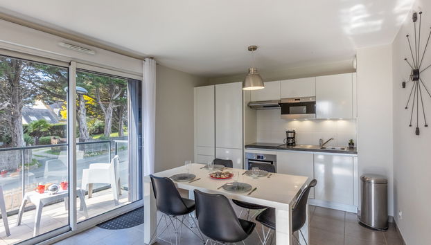 Apartment Les Cyprès by Interhome - Foto 2, Kitchen / Dining Room