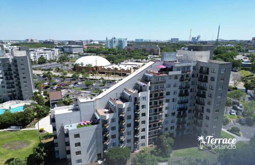 Tranquil Garden View 2 Bed 2 Bath Balcony Condo 7 Min to Universal - Foto 45