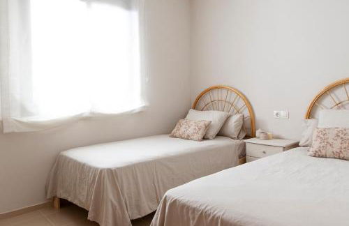 La Cala Azul - con piscina y WiFi - Foto 13