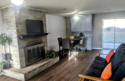 Game Day Getaway 1, Walk to OSU, Prime Location - Foto 1