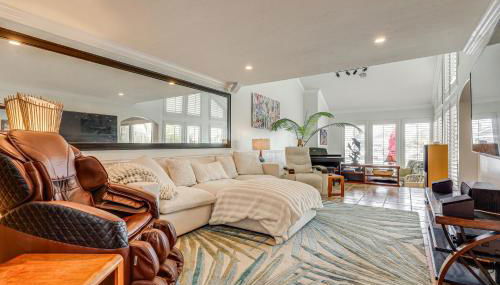 Chic Coastal Home with Outdoor Oasis in Oxnard! - Foto 5