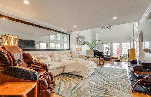 Chic Coastal Home with Outdoor Oasis in Oxnard! - Foto 5