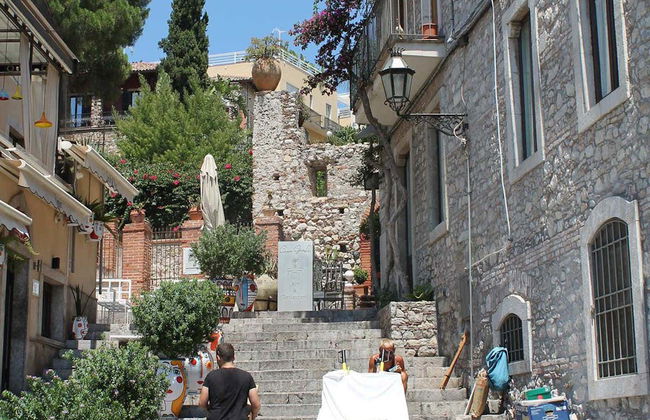 Taormina & Isola Bella Excursion - Photo 2