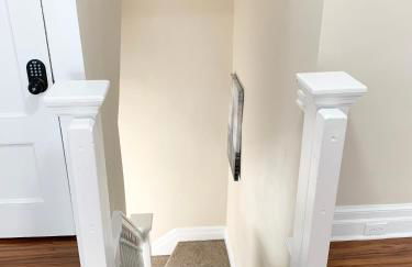 Newly renovated 4 bedroom apartment near downtown. - Foto 21