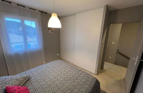 Villa en Provence 2 T3 jardin clos et SPA - Foto 9