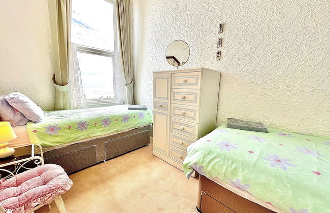 Seafront Apartments - Foto 10