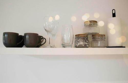 Studio Apartment - Photo 10