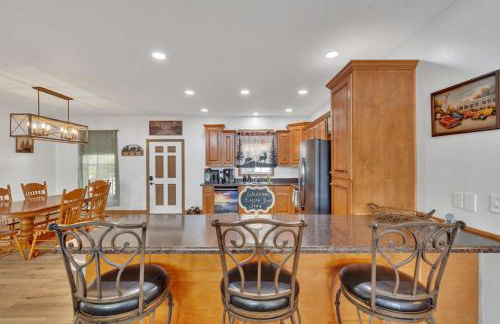 Whiskey Cove Lakefront 2 Fireplaces 2 FirePits - Foto 37