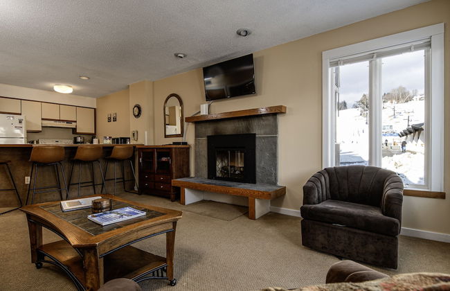 Okemo Mountain Lodge- Cozy 1 Bedroom Condo #A206 1 Condo by RedAwning - Foto 6