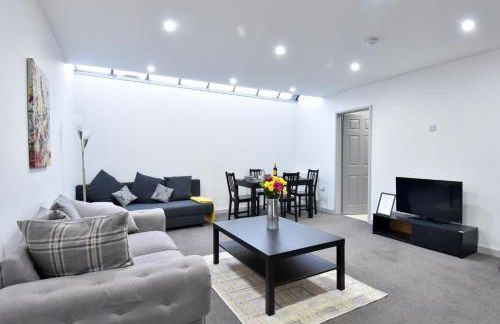 Lancing Apartments - Spacious 2 Bed - Sleeps 6 - Burnham Village - Foto 24