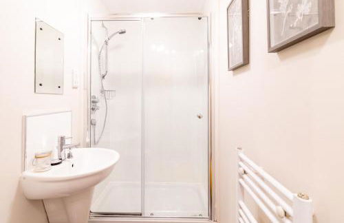 Luxury Riverview City Centre Apartment - Foto 12