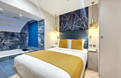 NOX Earls Court - Photo 2