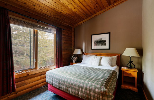 Miette Mountain Cabins - Photo 2