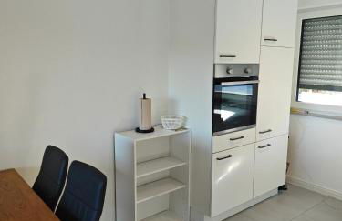 Siegen - Geisweid Work and stay Neu Modernisiert 3 Schlafzimmer Badezimmer Wohnzimmer Balkon - Foto 21