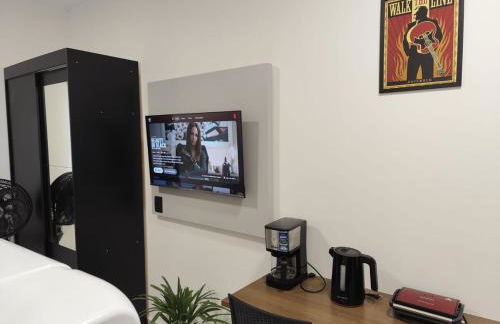 Studio com Ar condicionado, Boa Localização, Internet Rápida 2 - Photo 17