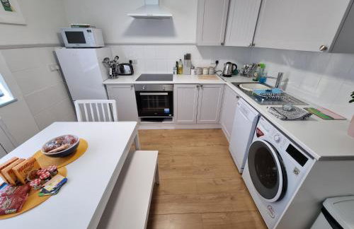 Visit Seaford Apartment - 4 Bedrooms - Foto 11