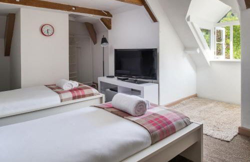 The Cors - Charming Country Escape for Large Family Groups - Photo 21