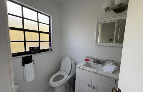 HUGE In-Law Apt Beach Oasis- Private entrance - Foto 49