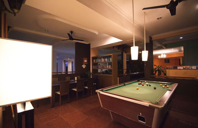 Century Bay Private Residences - Photo 39